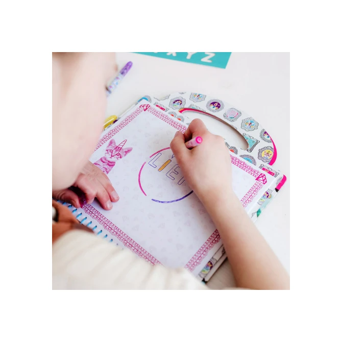 Activiteitenboek Totum Rainbow Pets designer