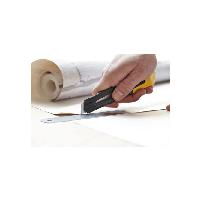 Afbreekmes Stanley SM 18mm antichoc blister à 1 stuk