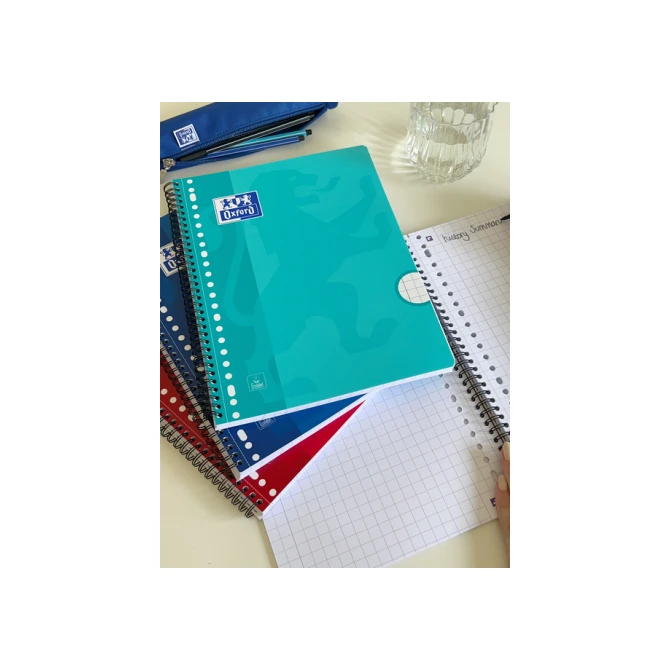 Collegeblok Oxford School A4 ruit 10x10mm 23-gaats 160 pagina's 80gr assorti