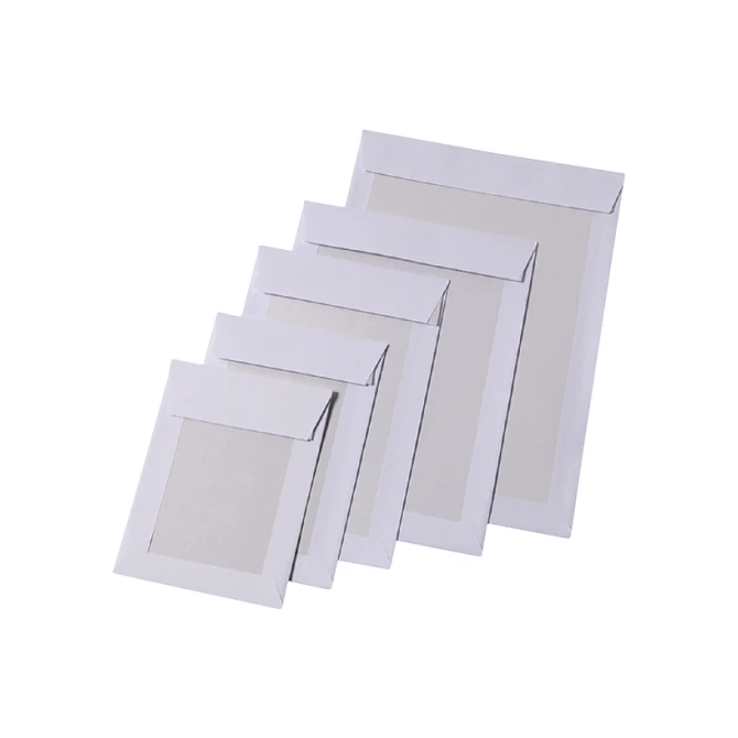 Envelop Quantore bordrug C4 229x324mm zelfklevend wit 100 stuks