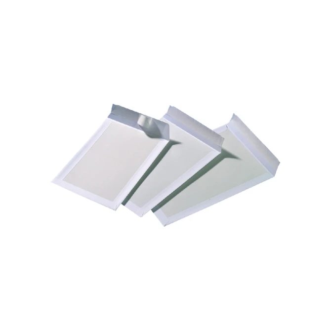 Envelop Quantore bordrug EA3 312x441mm zelfklevend wit 100 stuks