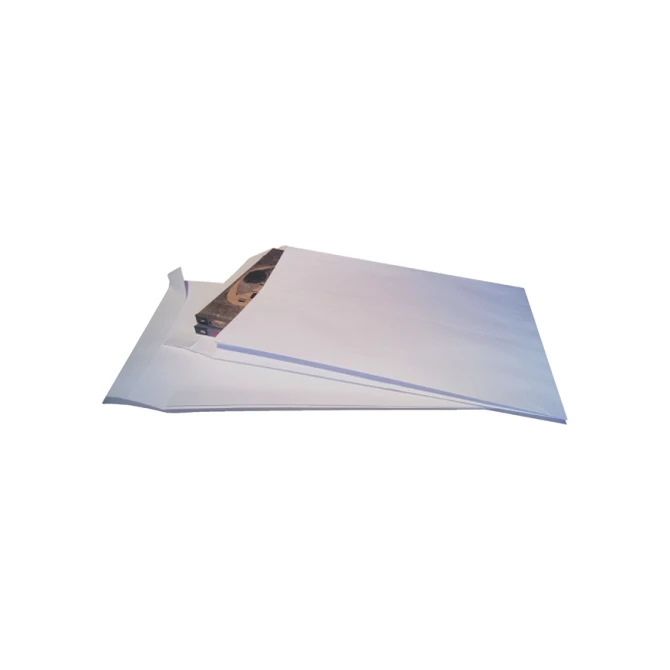 Envelop Quantore monsterzak 262x371x38mm zelfklevend wit 10 stuks
