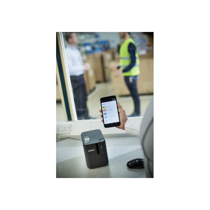 Labelprinter Brother P-touch TZe PT-P900Wc desktop 36mm zwart