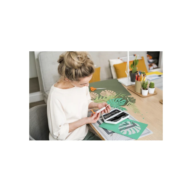 Precisiemes Fiskars Medium Duty set à 12 mesbladen wit