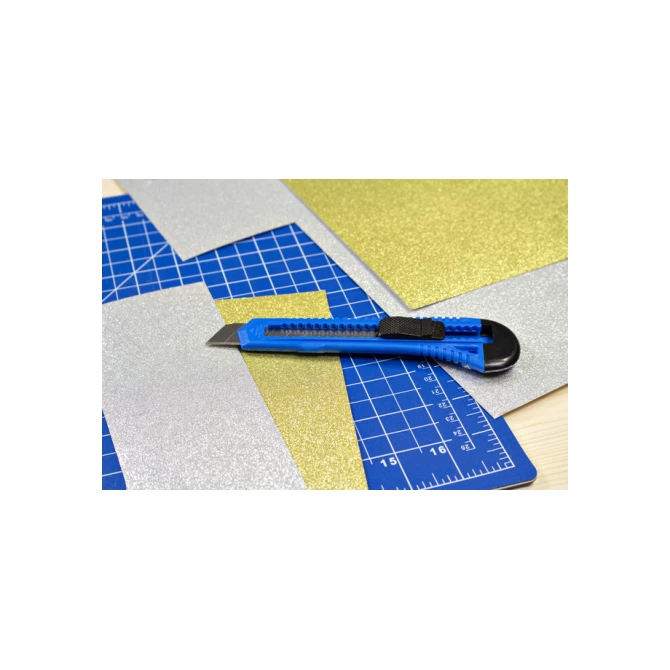 Snijmes Westcott office 18mm met schuifsluiting blauw
